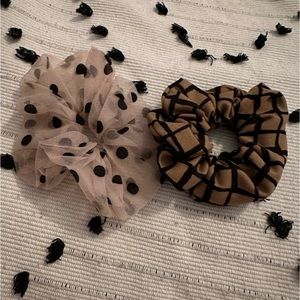 Scrunchii set of 2- oversized